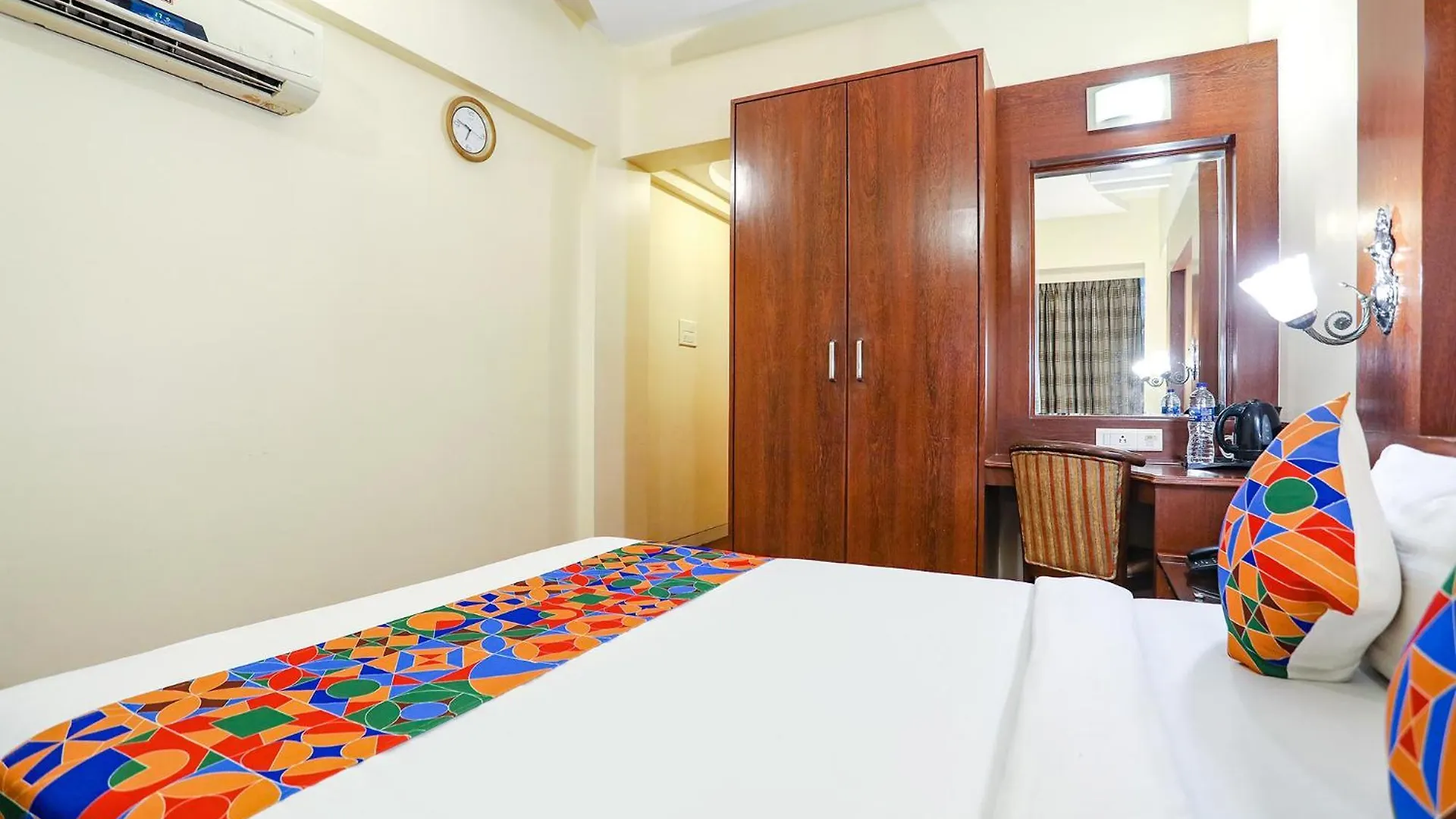Fabhotel Shubhangan - Nr Bandra Gurgaon 3*,  India