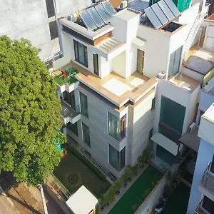 Lime Tree Sushant Lok Sector 29 Next To Iffco Chowk Metro Gurgaon